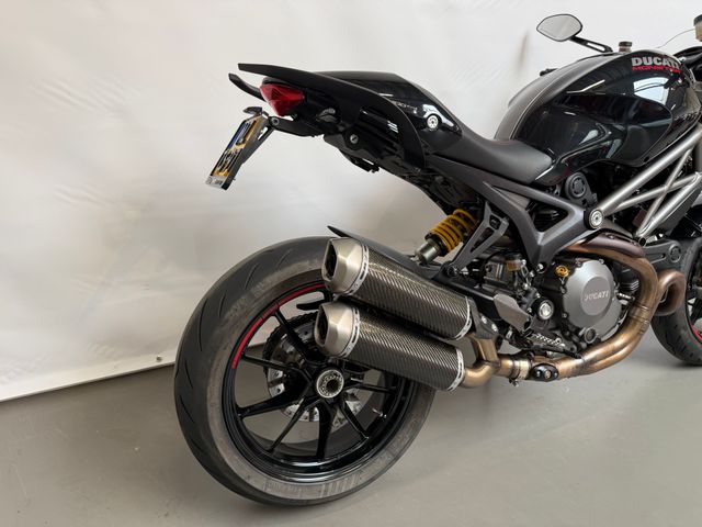 ducati - m-1100-evo