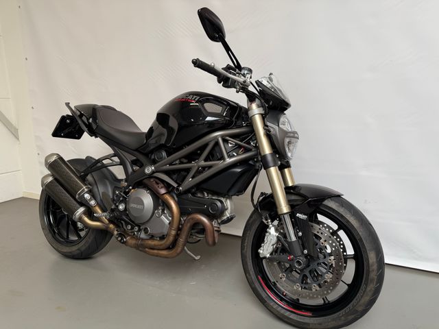 ducati - m-1100-evo
