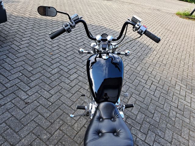 suzuki - vs-1400-intruder