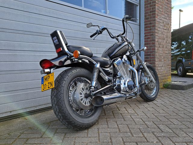 suzuki - vs-1400-intruder