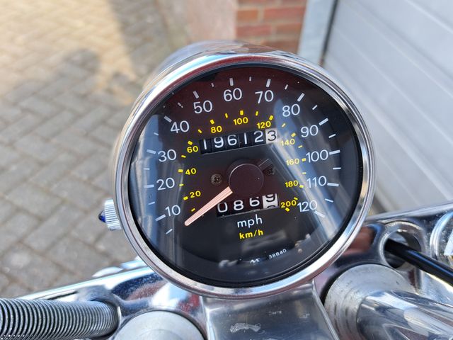 suzuki - vs-1400-intruder