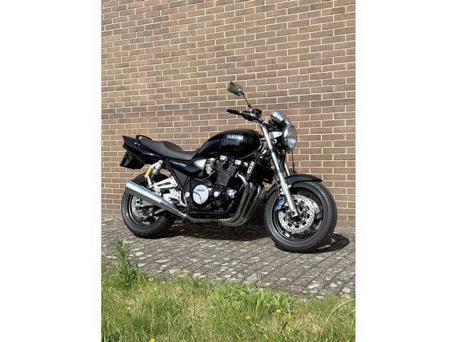 yamaha - xjr-1300
