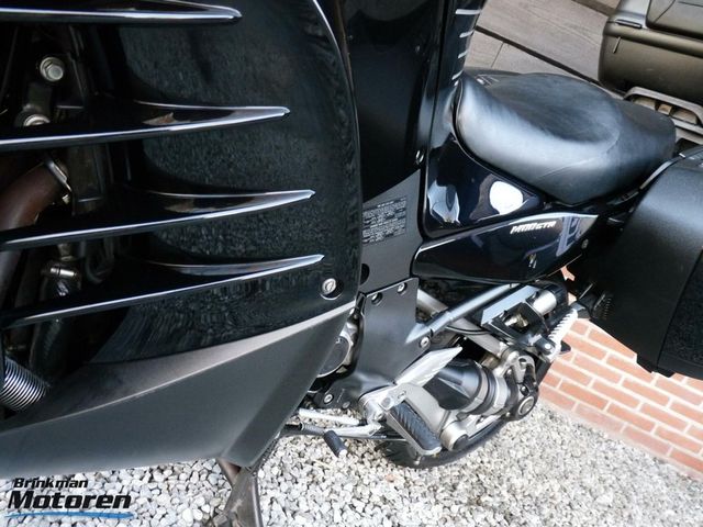 kawasaki - gtr-1400