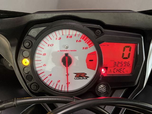 suzuki - gsx-r-600