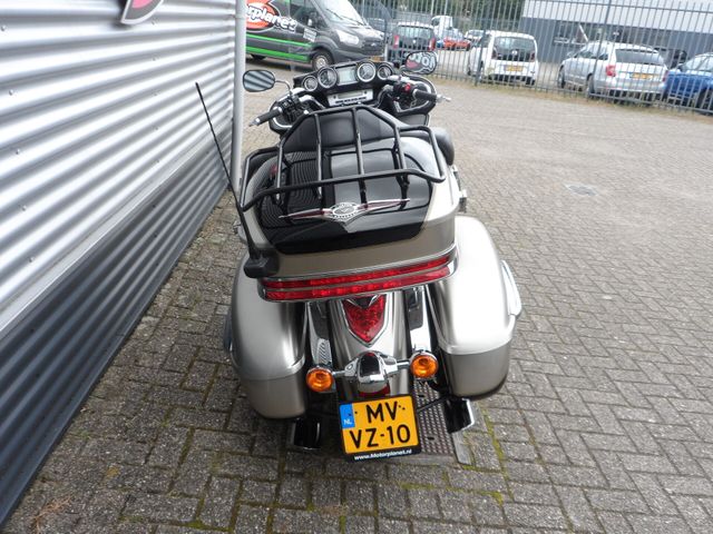 kawasaki - vn-1700-voyager