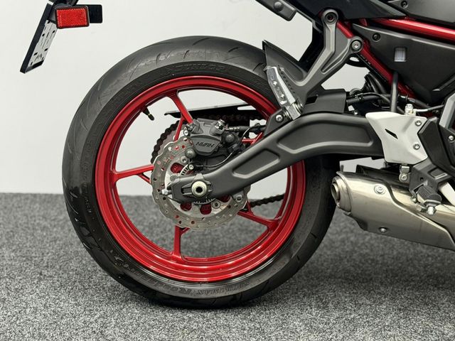kawasaki - z650-abs