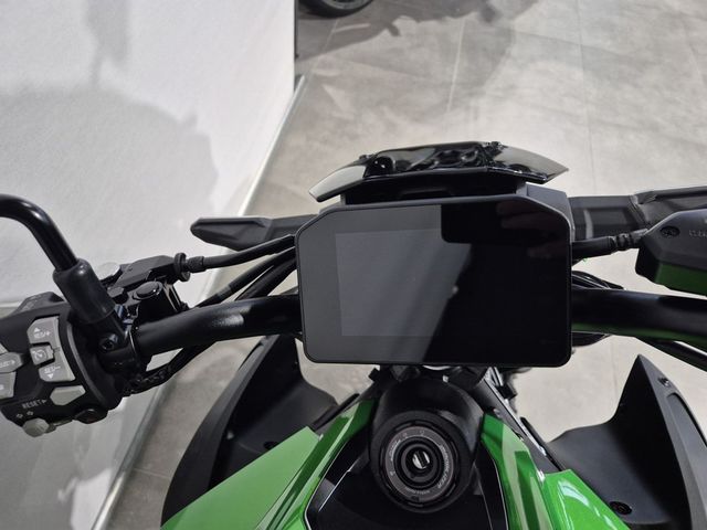 kawasaki - z900