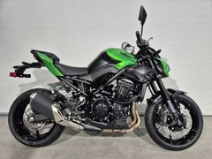 KAWASAKI Z900