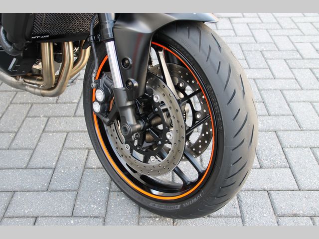 yamaha - mt-09-abs