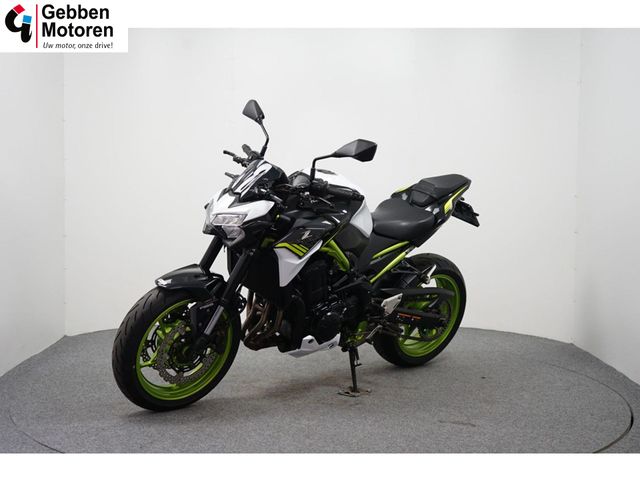 kawasaki - z900