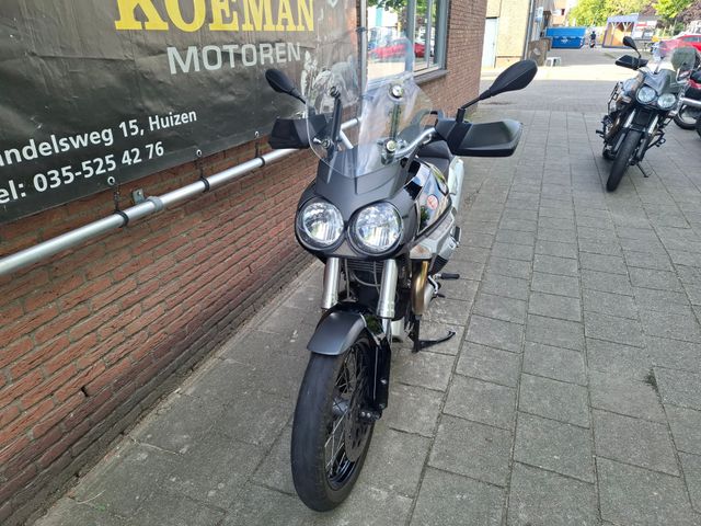 moto-guzzi - stelvio