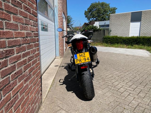 triumph - tiger-800-abs