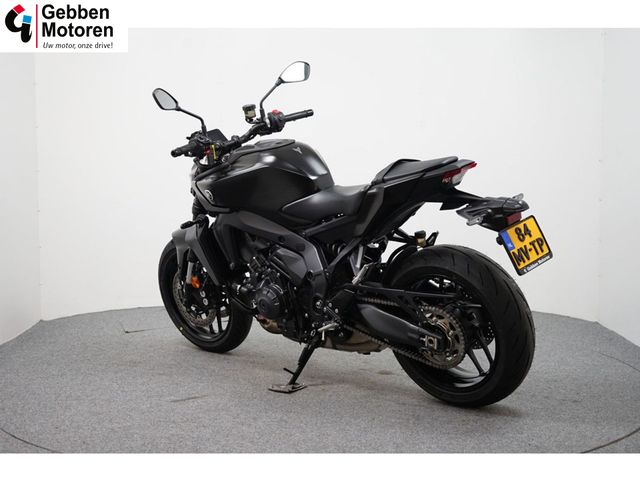 yamaha - mt-09-y-amt