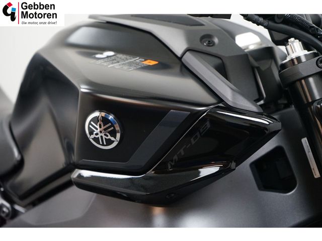 yamaha - mt-09-y-amt