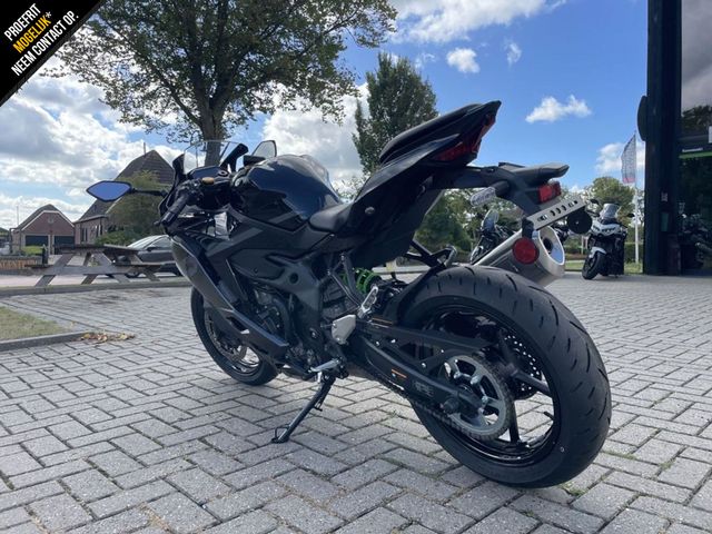 kawasaki - ninja-zx-4rr