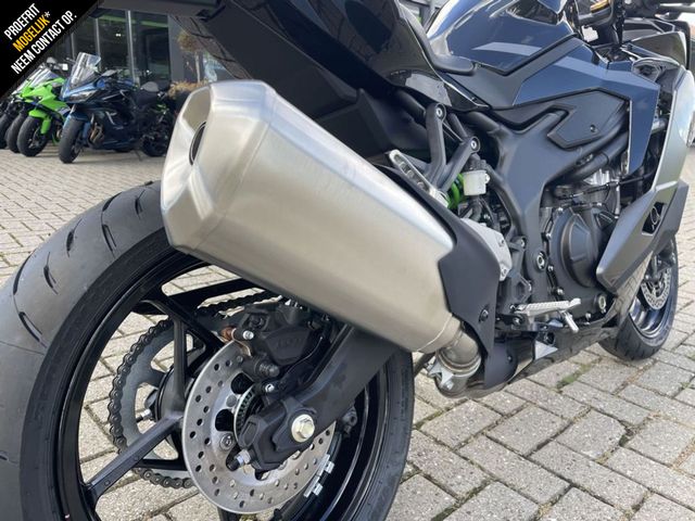 kawasaki - ninja-zx-4rr