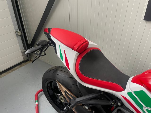 mv-agusta - f3-800-rc