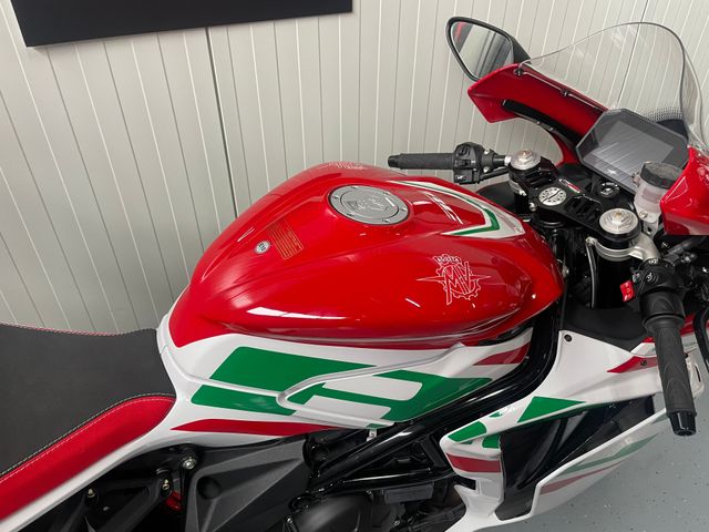 mv-agusta - f3-800-rc