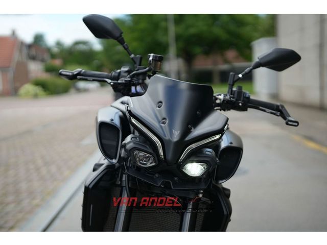 yamaha - mt-10