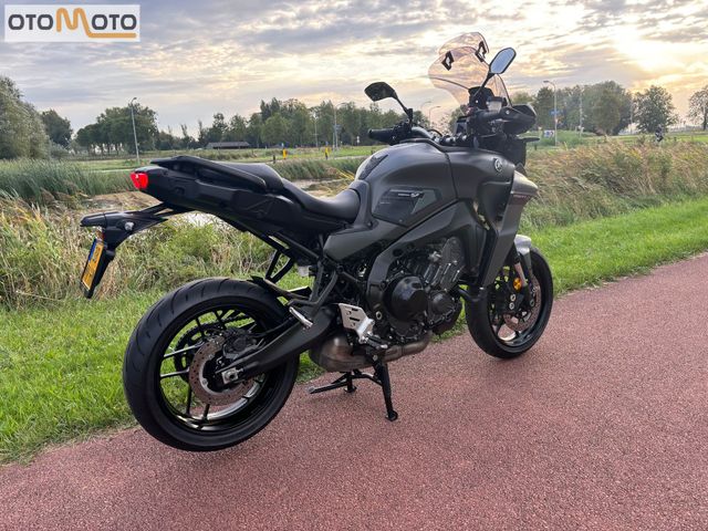 yamaha - tracer-9