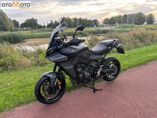 yamaha - tracer-9