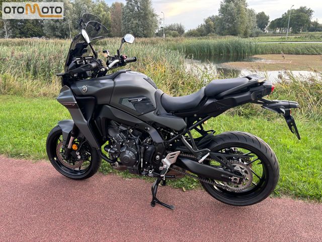 yamaha - tracer-9