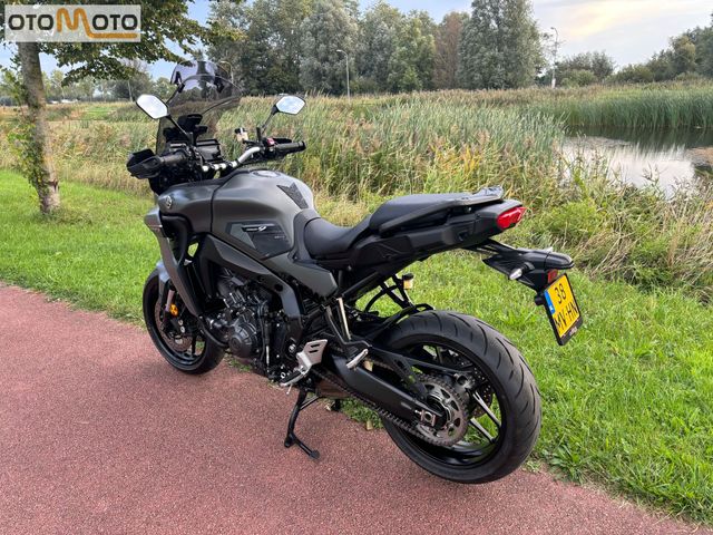 yamaha - tracer-9