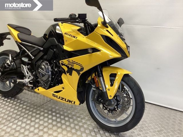 suzuki - gsx-8r