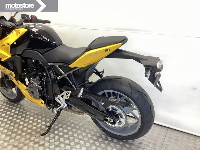 suzuki - gsx-8r