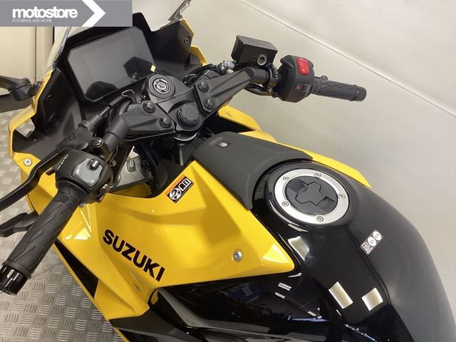 suzuki - gsx-8r