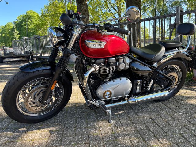 triumph - bonneville-speedmaster