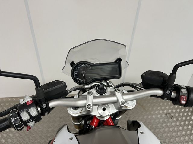 bmw - r-1200-r