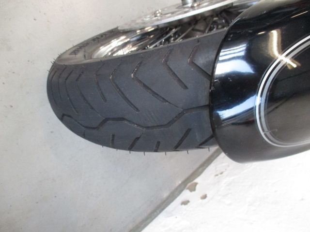 yamaha - xvs-1100-a-dragstar-classic