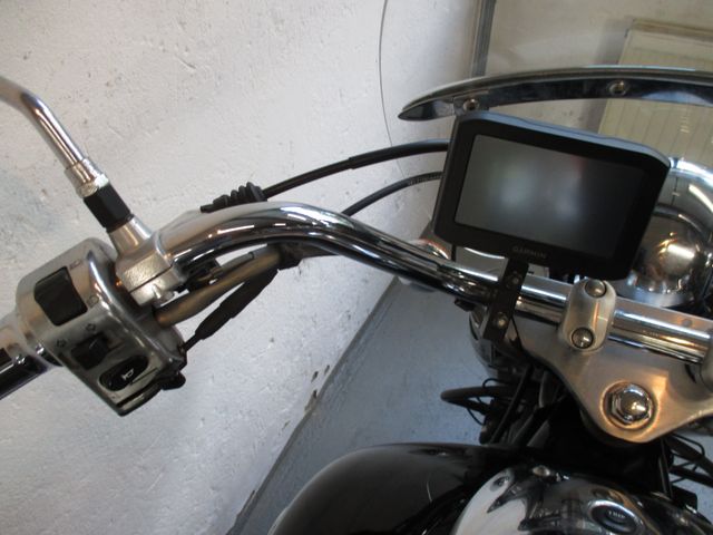yamaha - xvs-1100-a-dragstar-classic