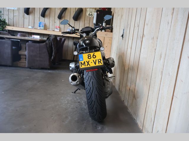 bmw - r-nine-t