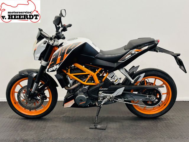 ktm - 390-duke