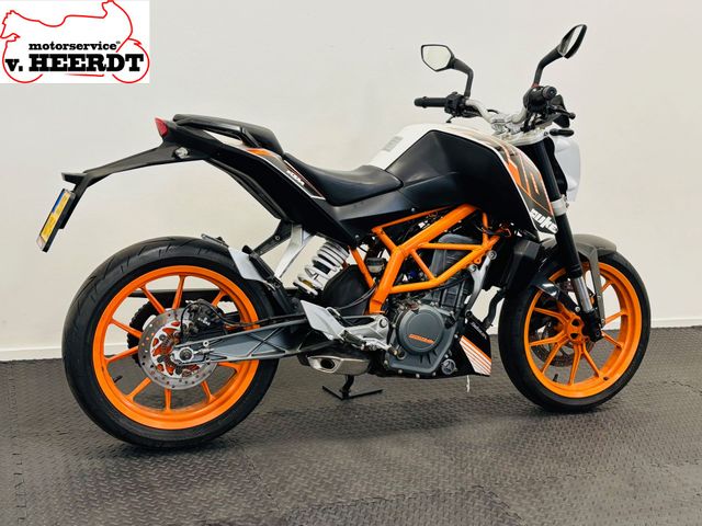ktm - 390-duke