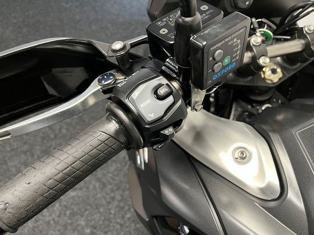 suzuki - v-strom-1000