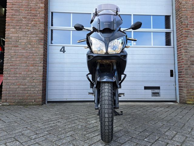 suzuki - v-strom-650-a-black