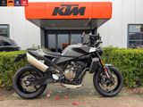 HUSQVARNA SVARTPILEN 801