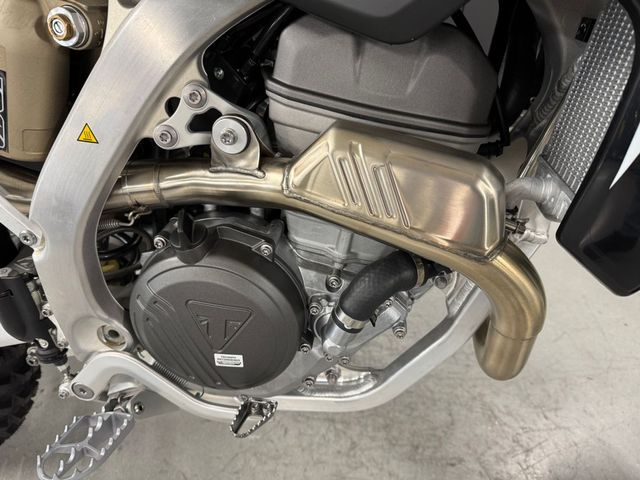 triumph - tf-250-x