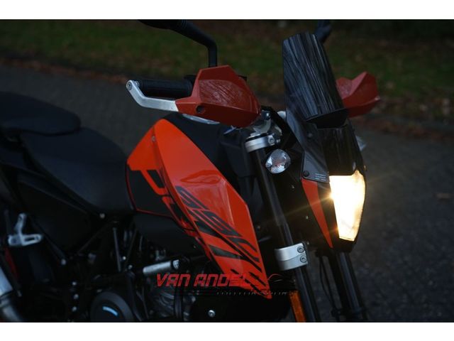 ktm - 690-duke