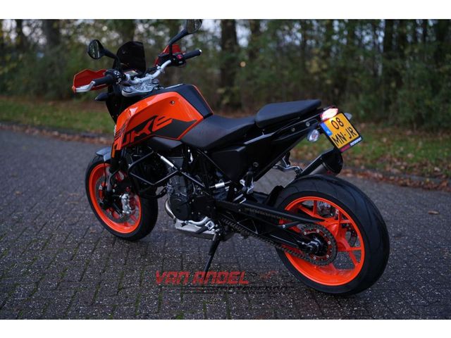 ktm - 690-duke