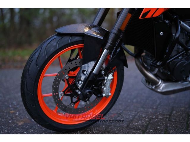 ktm - 690-duke