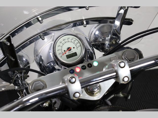 honda - vt-1100-c3-aero