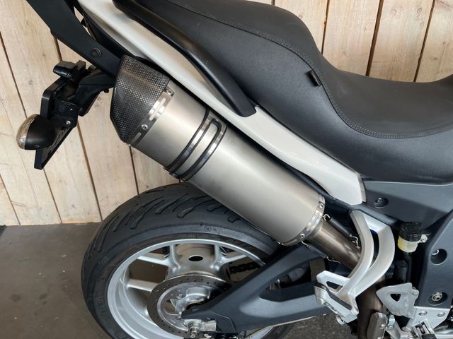 triumph - tiger-1050