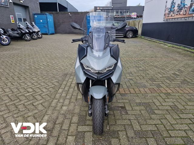 bmw - c-400-gt