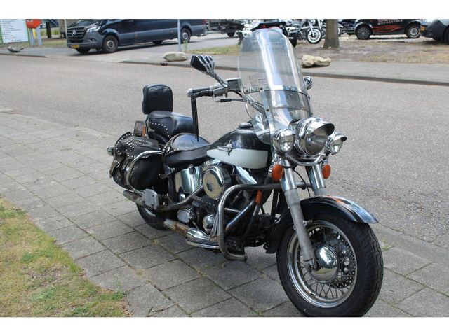 harley-davidson - heritage-classic
