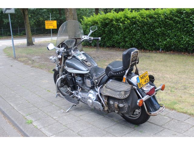 harley-davidson - heritage-classic