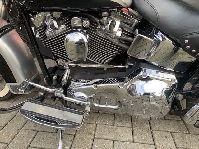 harley-davidson - heritage-softail-classic-flstc